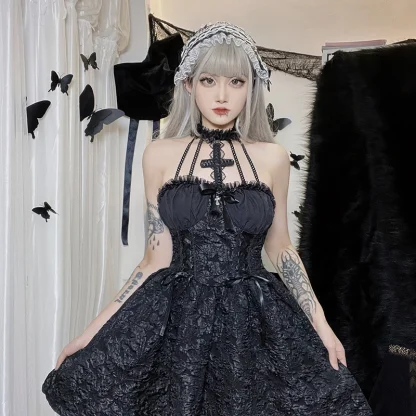 Elegant Black Dress Halloween Costume - Image 6