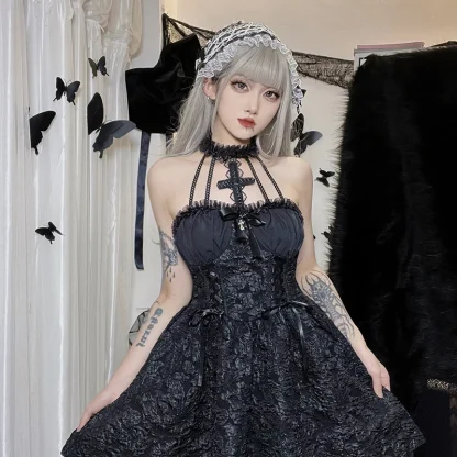 Elegant Black Dress Halloween Costume - Image 8